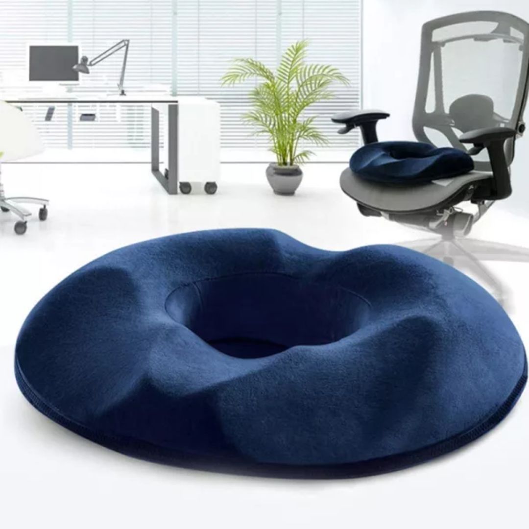 Donutpute i memory foam for komfortabel sitting