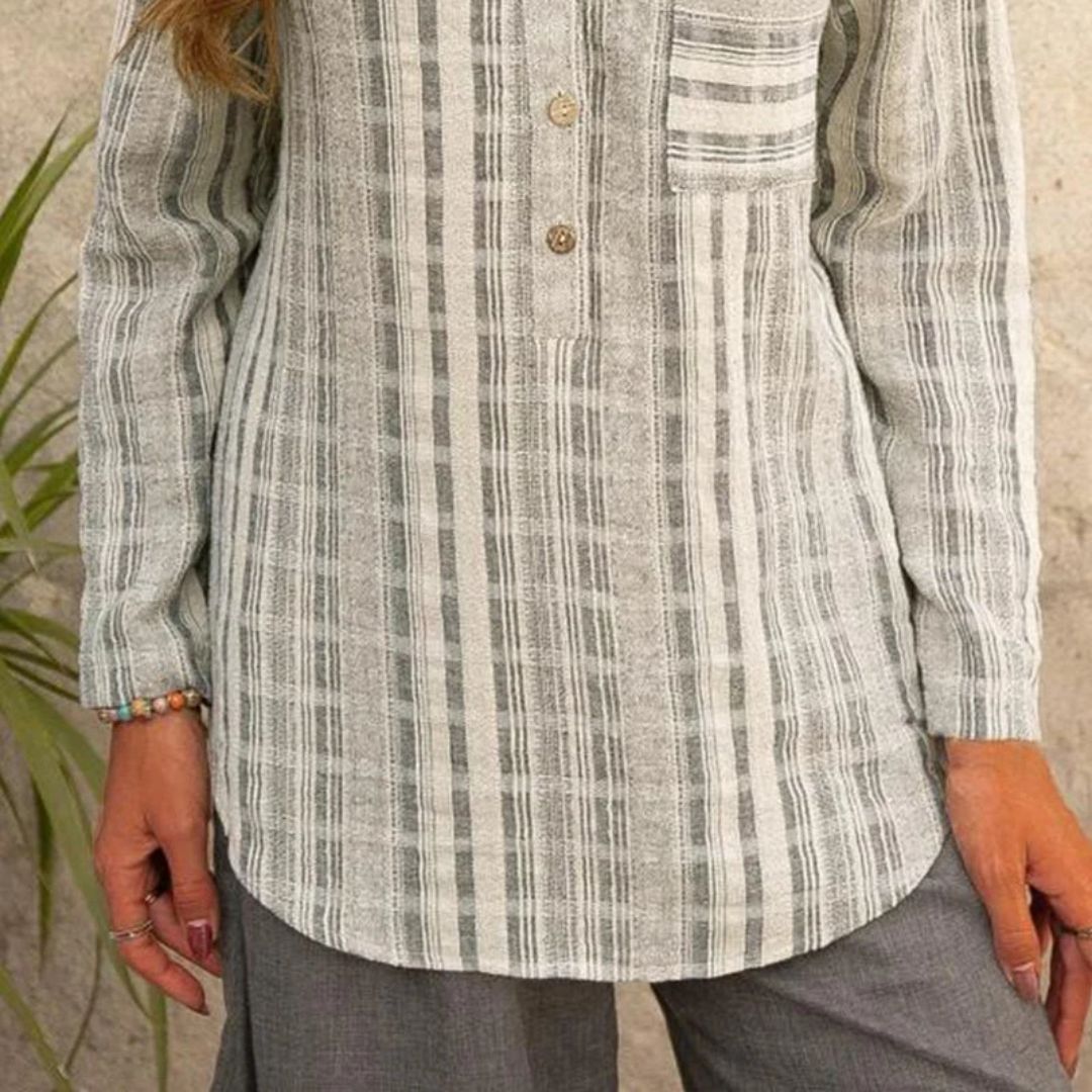 Turid | Stripete Bluse med V-Hals – Langermet og Uformell