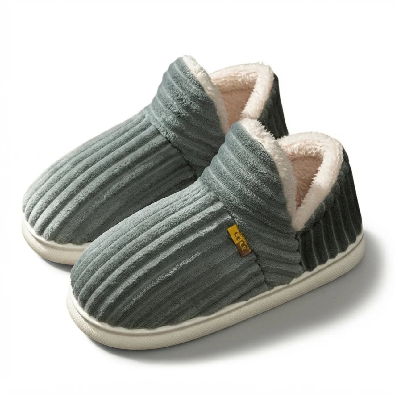 Innetøfler med sklisikker såle mykt fôr slip-on