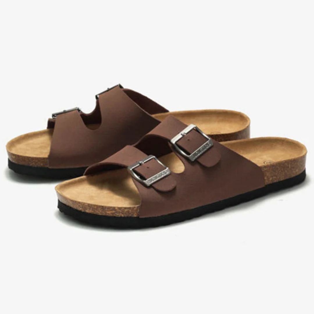 Sandaler med justerbare spenner
