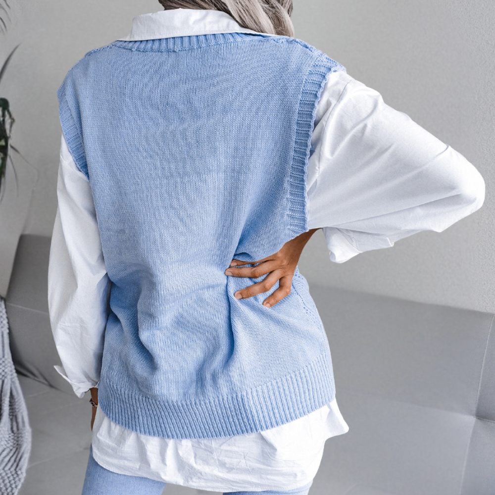 Sofie | Klassisk Strikket Vest – Lett og Allsidig Vest for Dame